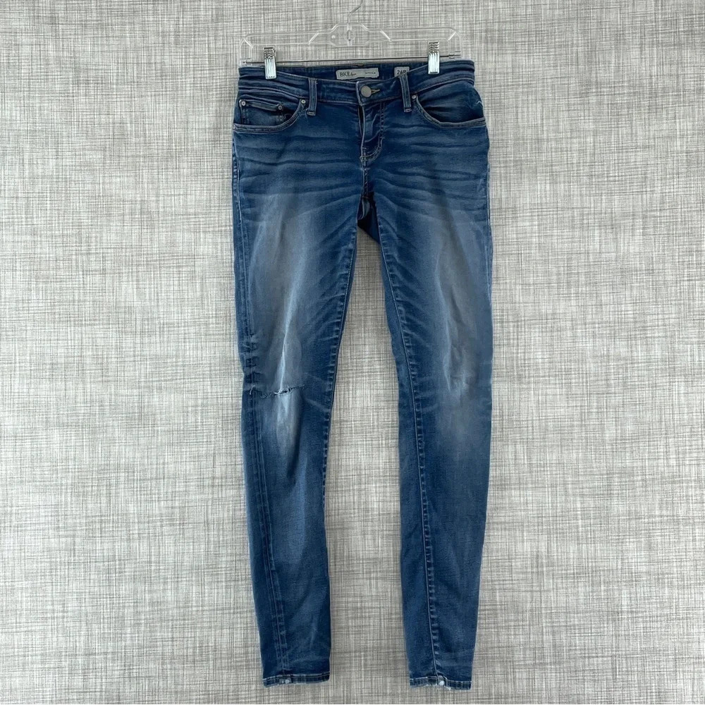 BKE Size 26R women's Distressed Skinny Jeans 2733
